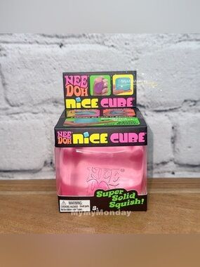 NeeDoh Nice Cube Squishy Pink
